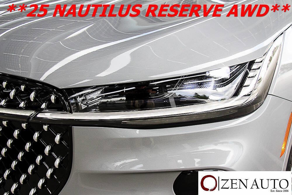 Used 2025 Lincoln Nautilus Reserve image 47