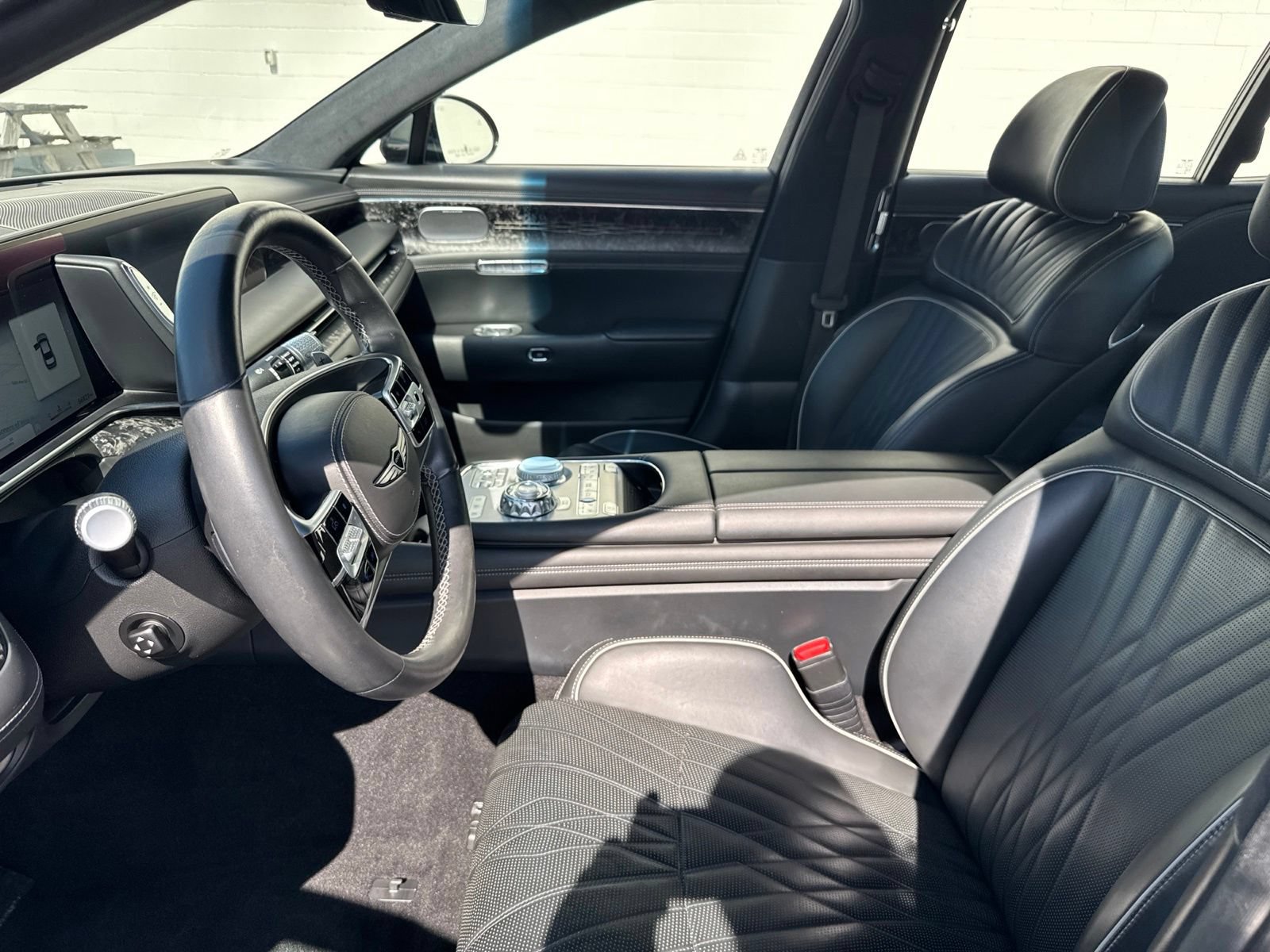Used 2024 Genesis G90 3.5T AWD/4WD image 24