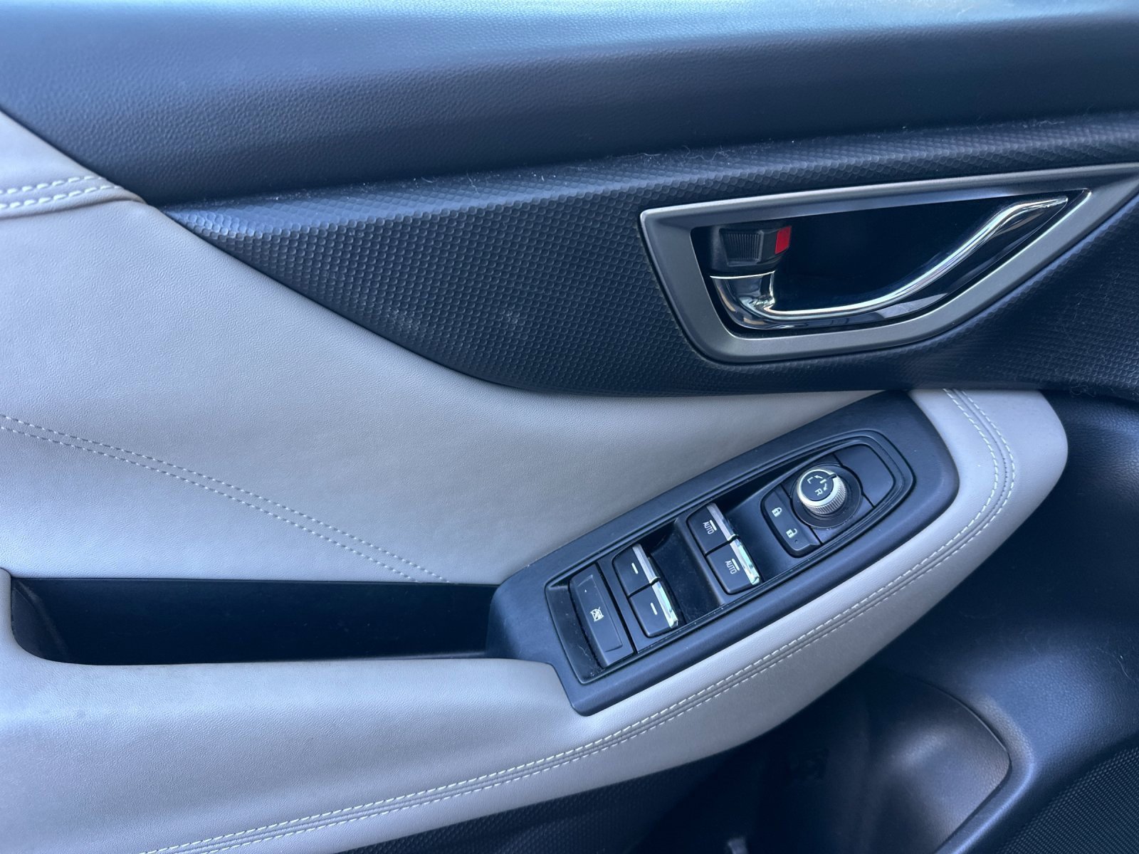 Used 2021 Subaru Forester Limited image 10