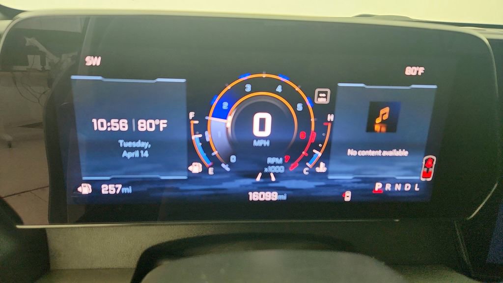 Used 2024 Chevrolet Traverse LT w/ Trailering Package image 17