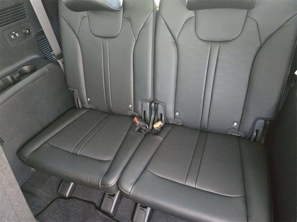 New 2026 Kia Sorento S w/ S Panoramic Sunroof Package image 21