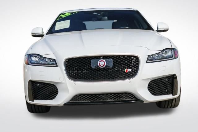 Used 2018 Jaguar XF S image 2