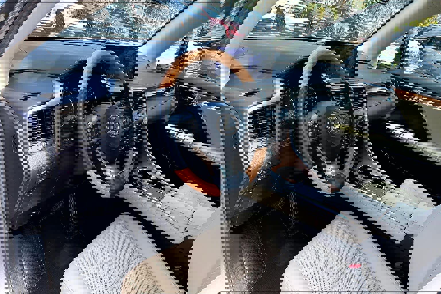 Used 2022 Lexus RX 350 FWD w/ Premium Package image 18