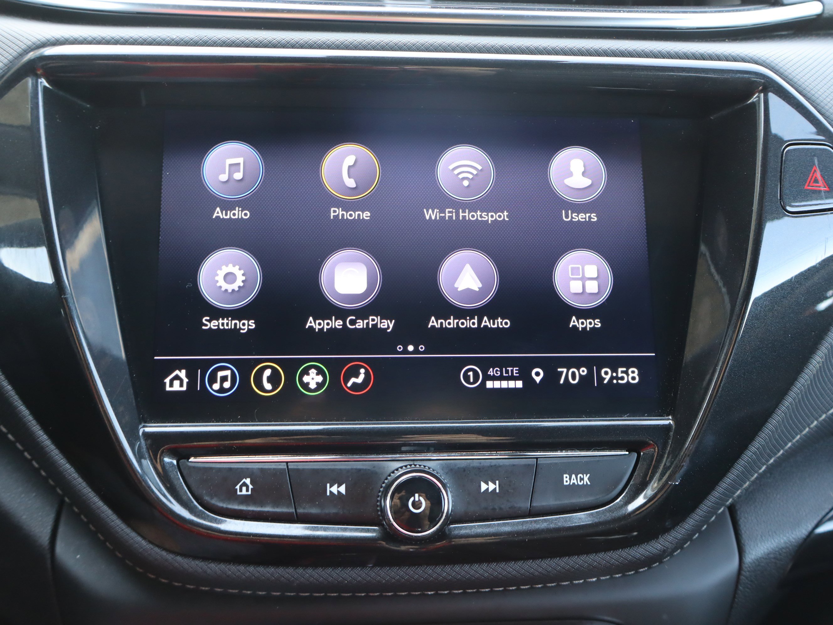 Used 2021 Chevrolet TrailBlazer ACTIV w/ Technology Package FWD image 25