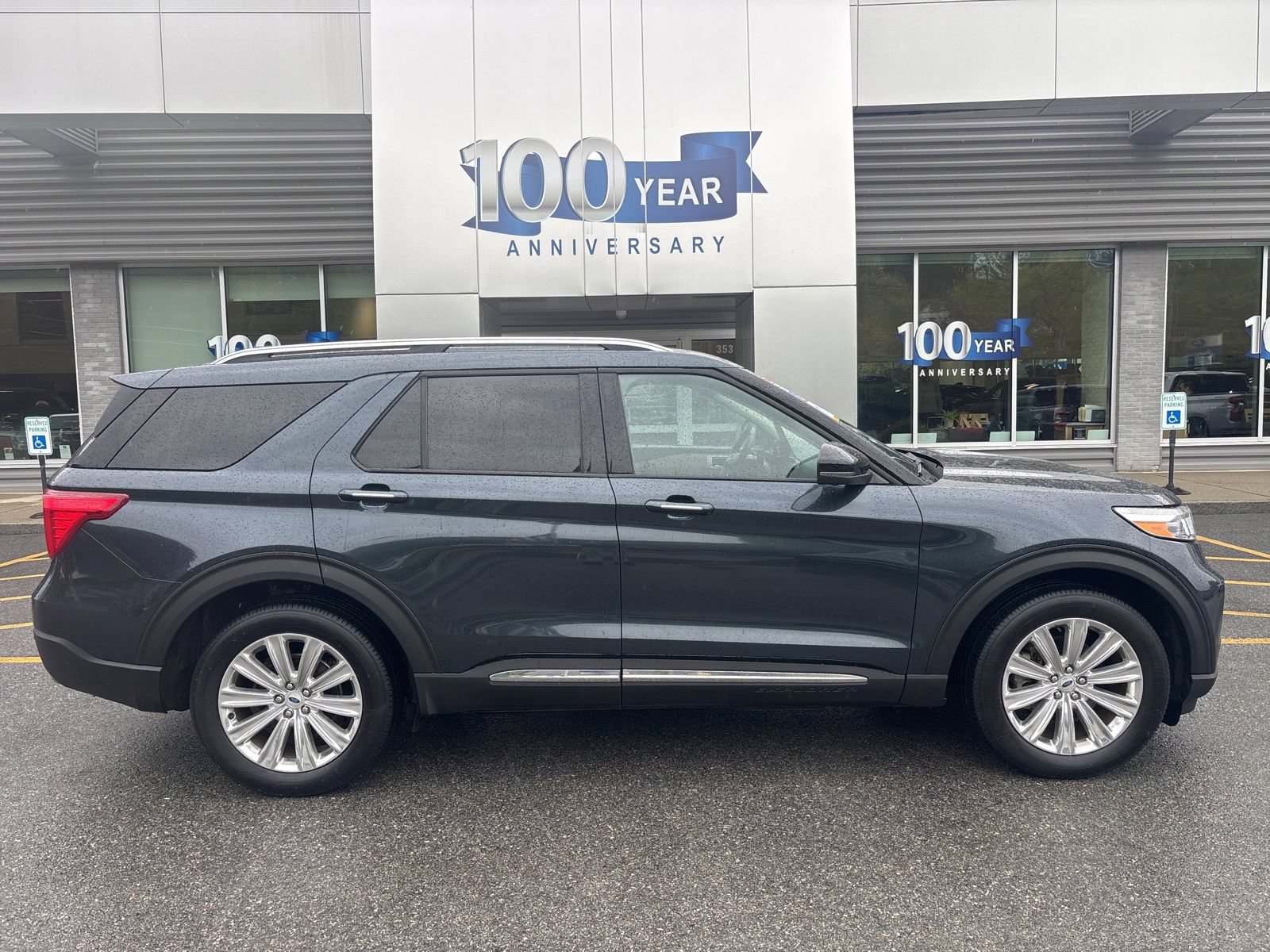 Certified 2023 Ford Explorer Limited w/ Limited Technology Package AWD/4WD image 2