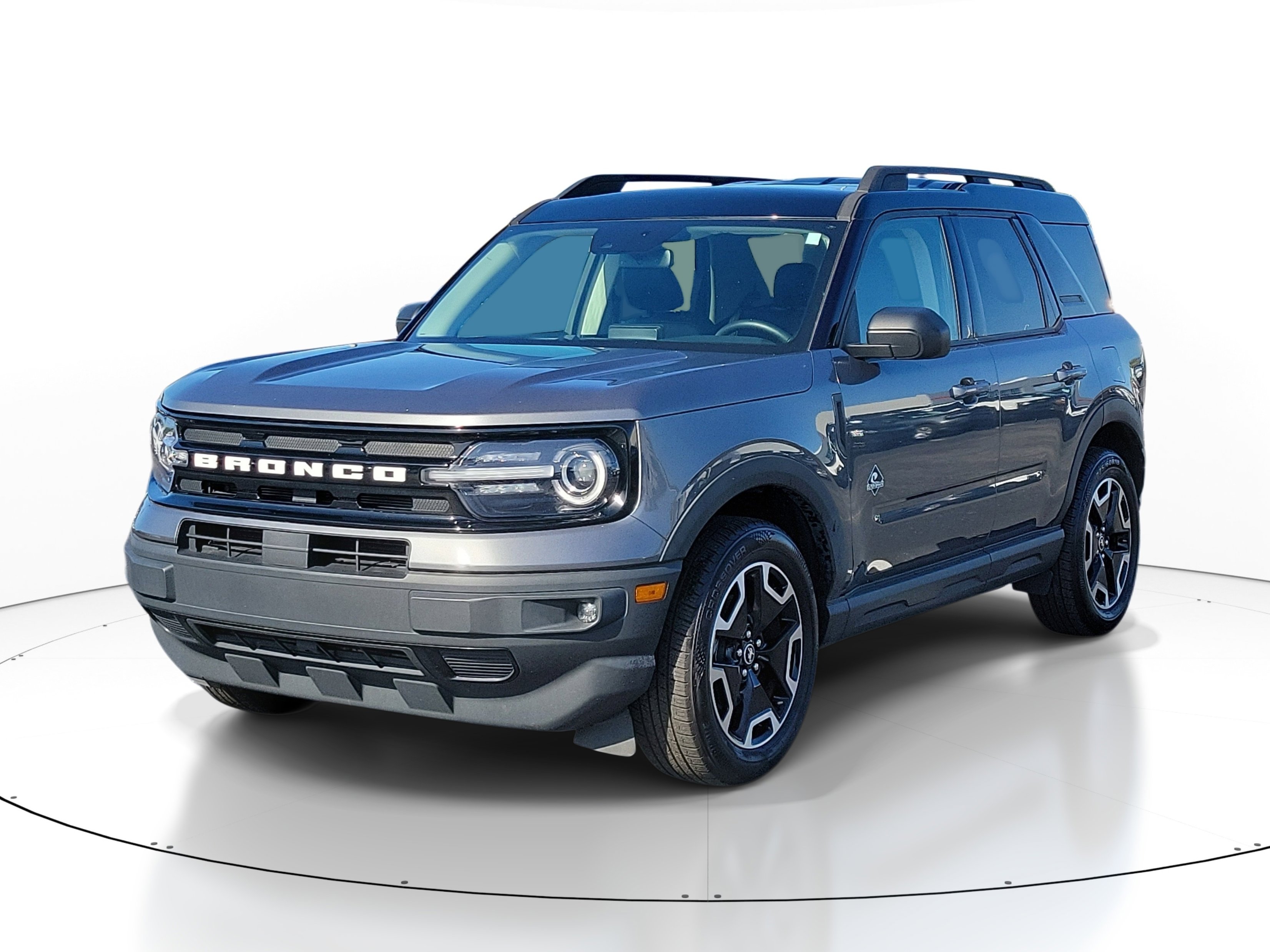 Used 2021 Ford Bronco Sport Outer Banks w/ Outer Banks Package (96D) AWD/4WD image 3