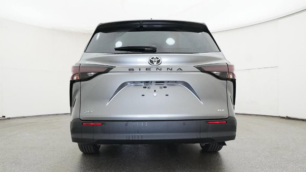 New 2026 Toyota Sienna XLE FWD image 23