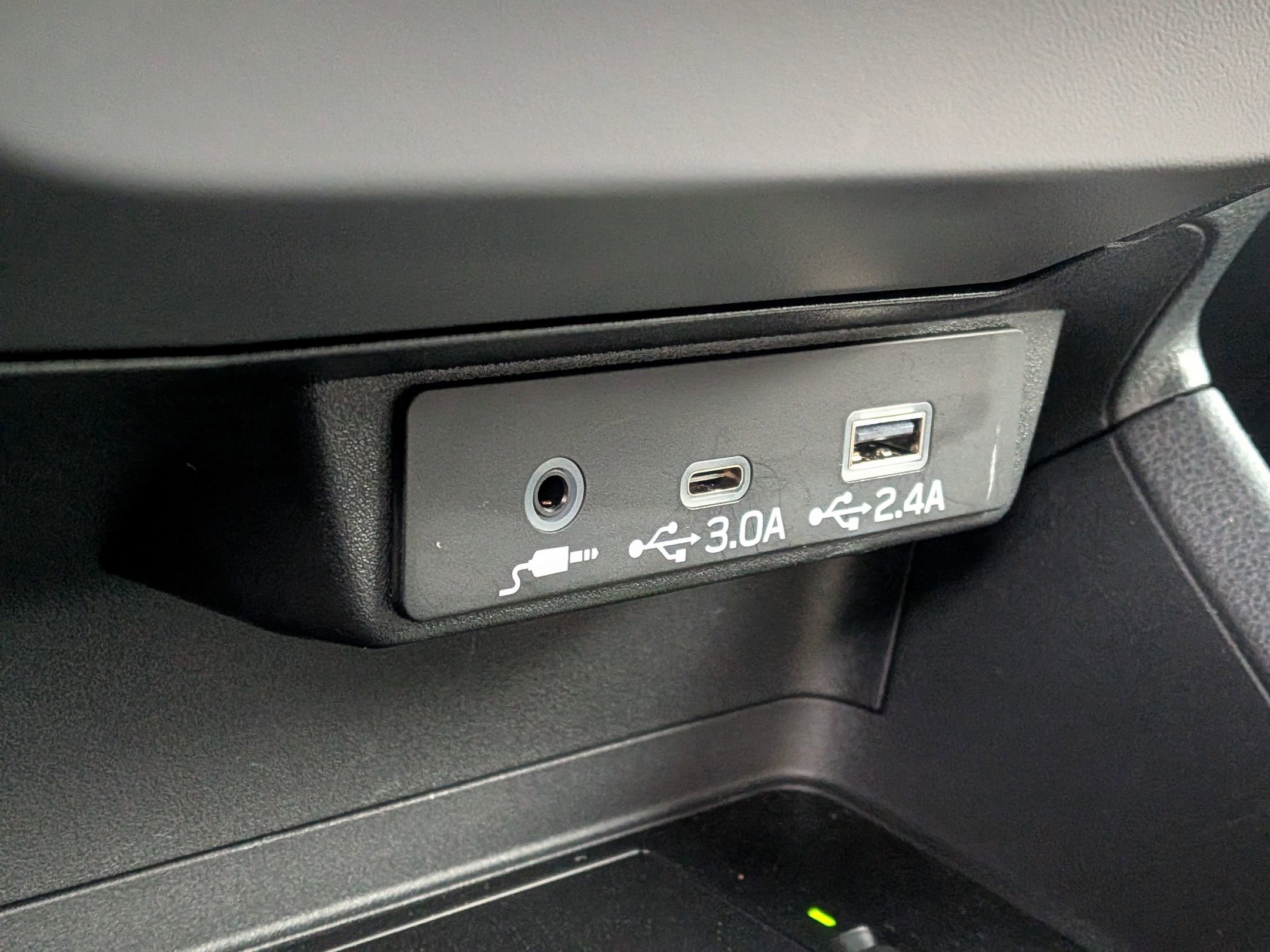 Certified 2025 Subaru Crosstrek 2.5i Sport w/ Crosstrek Mirror Package image 22