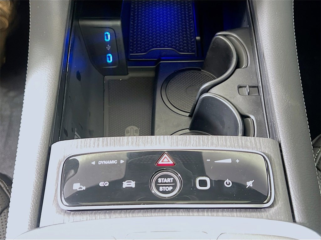 New 2026 Mercedes-Benz EQS 400 4MATIC SUV image 20