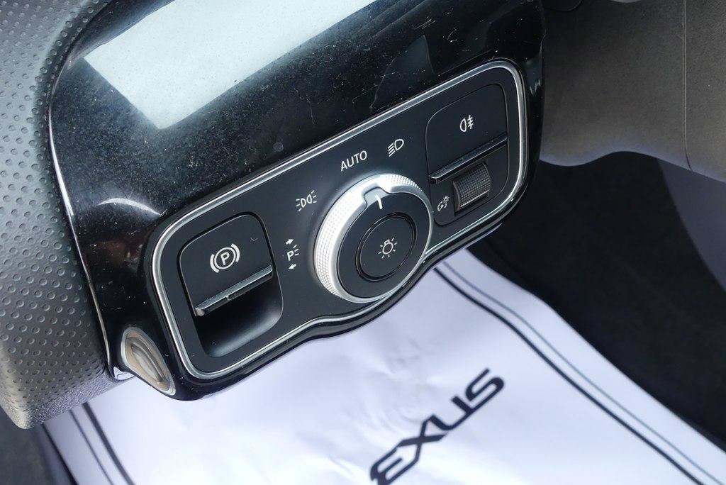 Used 2021 Mercedes-Benz CLA 35 AMG 4MATIC image 15