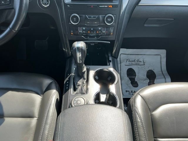Used 2019 Ford Explorer XLT w/ Equipment Group 202A image 27