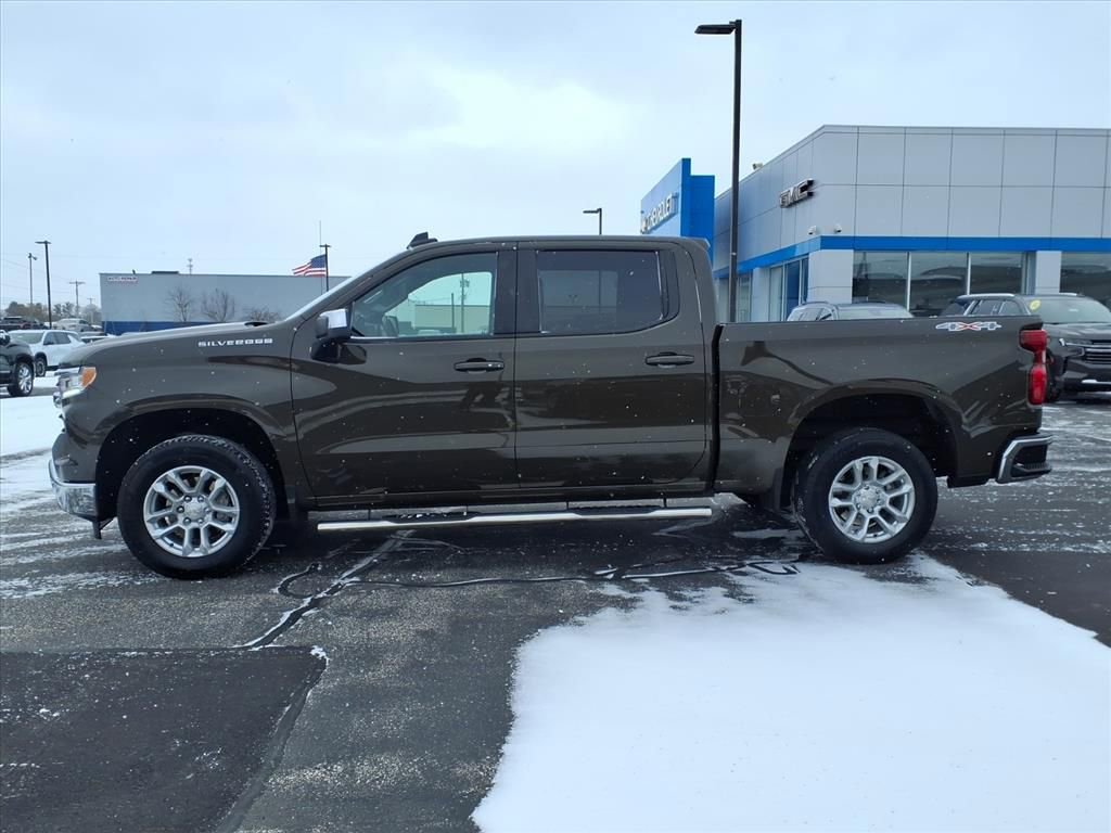 Certified 2024 Chevrolet Silverado 1500 LT image 5