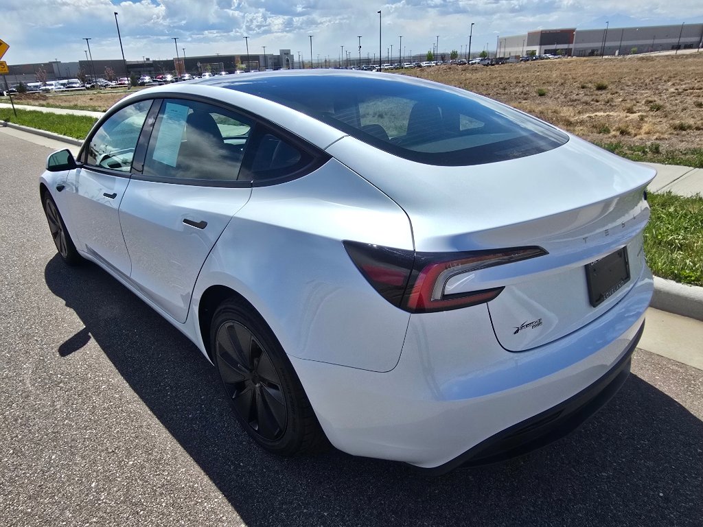 Used 2024 Tesla Model 3 Long Range image 3