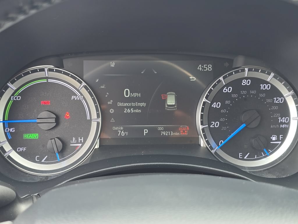 Used 2024 Toyota Highlander XLE AWD/4WD image 25