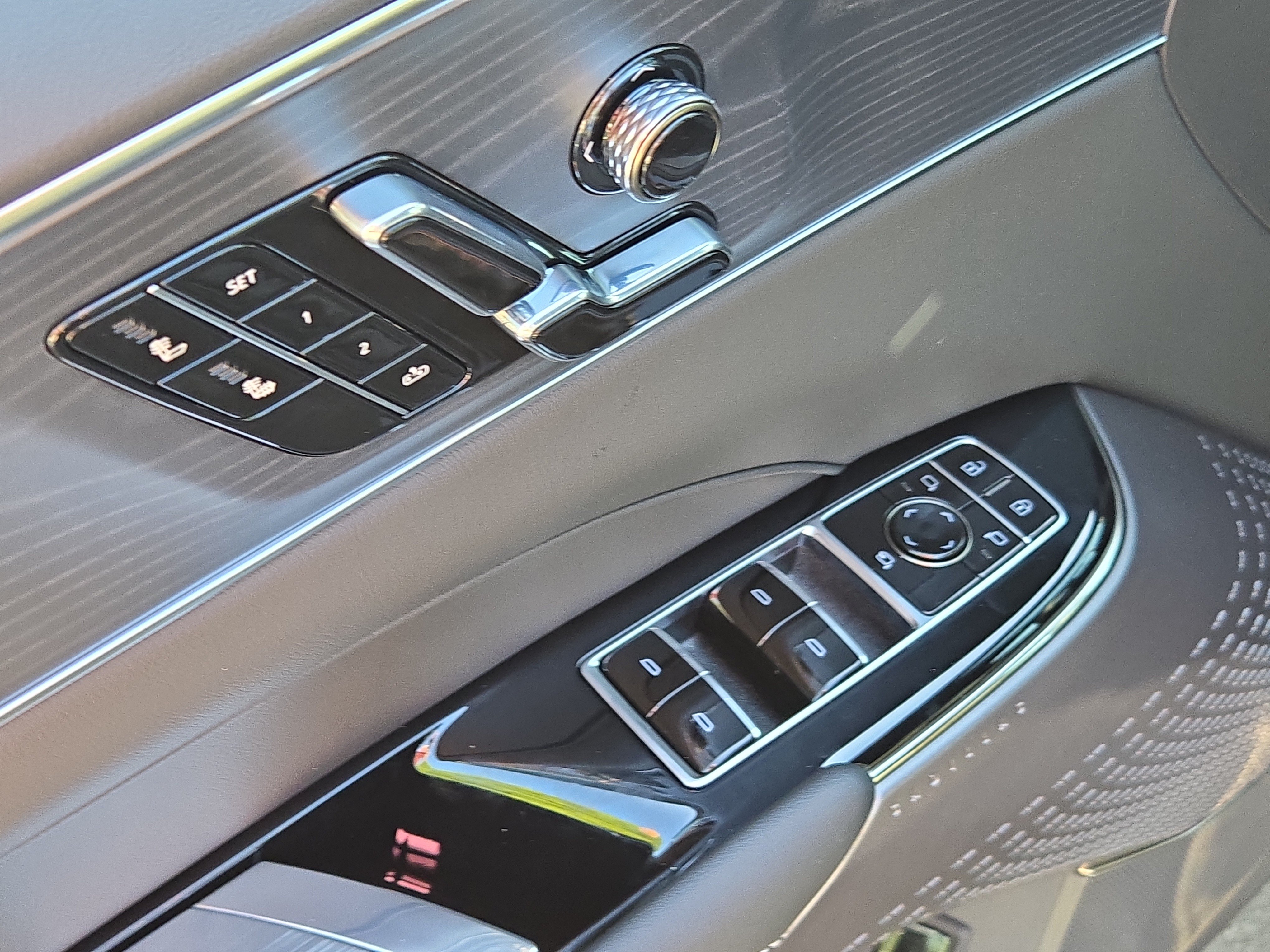 New 2026 Cadillac Lyriq Sport w/ LPO, Floor Liner Package RWD image 15