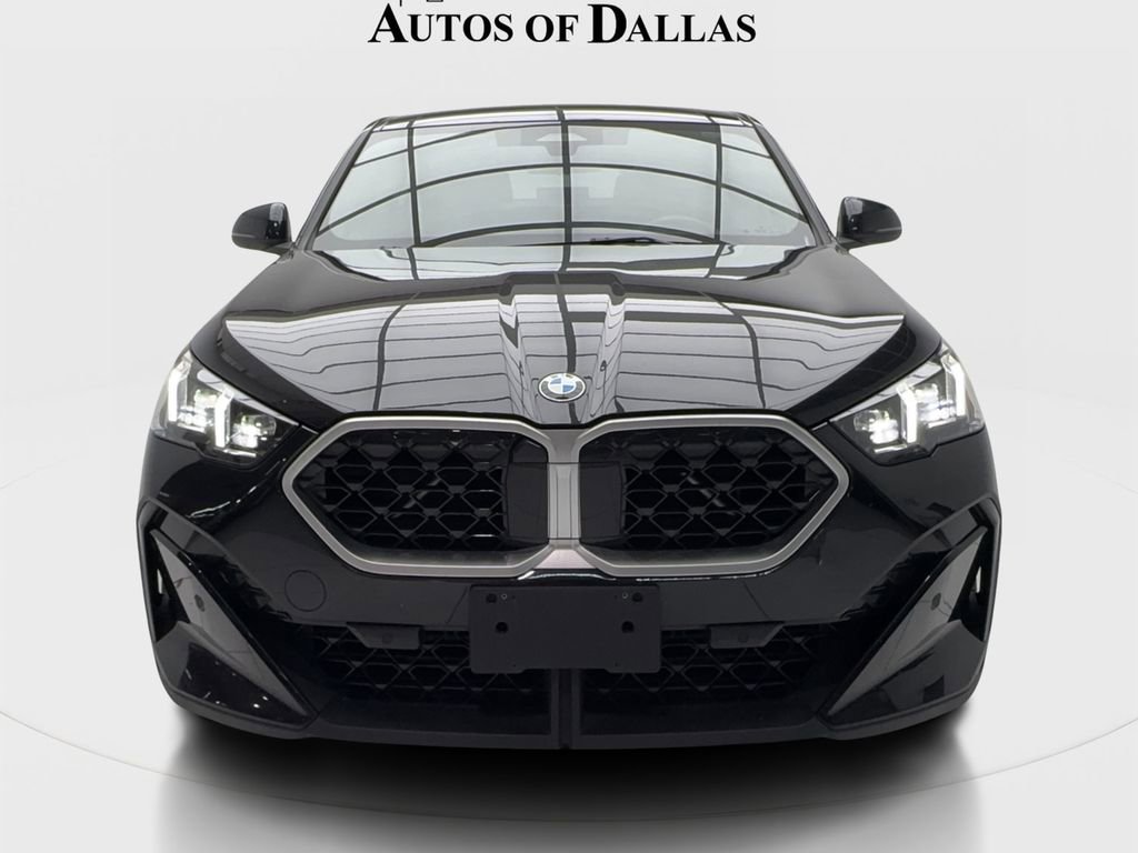 Used 2025 BMW X2 xDrive28i AWD/4WD image 3