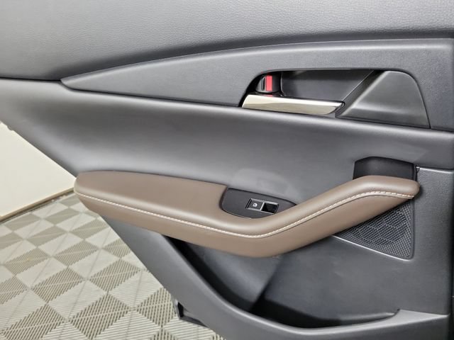 Certified 2022 MAZDA CX-30 AWD 2.5 S w/ Premium Package image 17