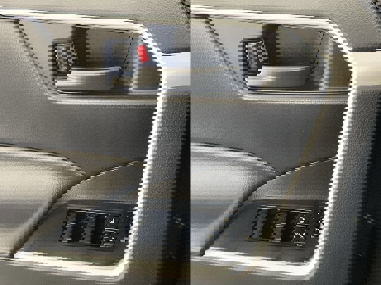 Used 2024 Toyota RAV4 LE image 18