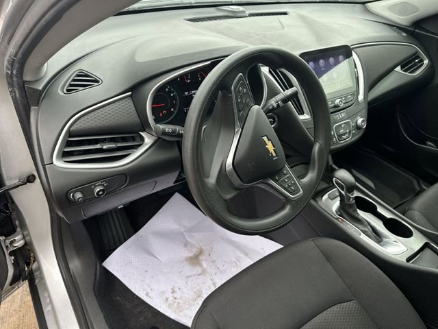 Used 2021 Chevrolet Malibu LS image 12