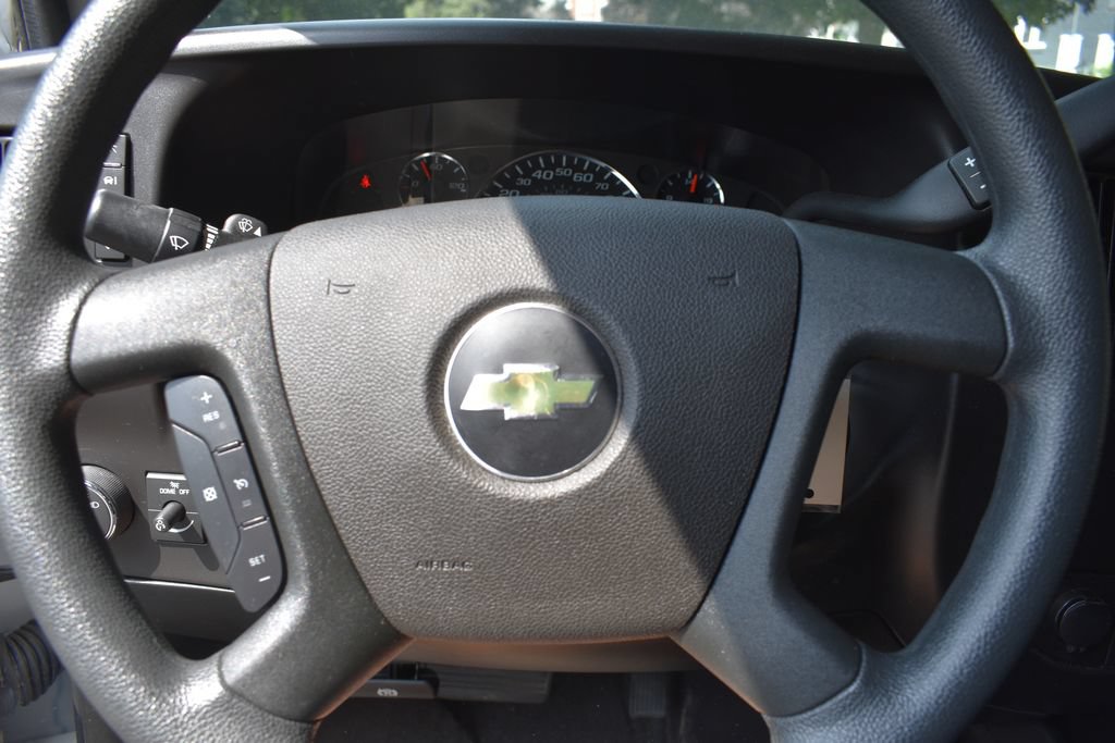 Used 2023 Chevrolet Express 3500 LT w/ LT Preferred Equipment Group RWD image 13