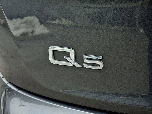 Used 2023 Audi Q5 2.0T Premium w/ Convenience Package image 29