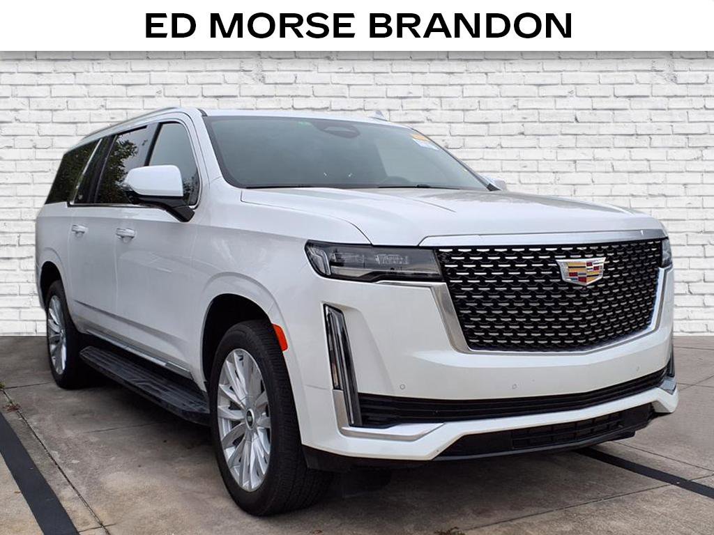 Certified 2024 Cadillac Escalade ESV Luxury image 3