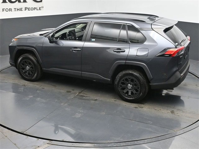 Used 2019 Toyota RAV4 LE image 41