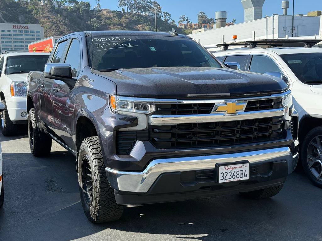 Used 2024 Chevrolet Silverado 1500 LT RWD image 14