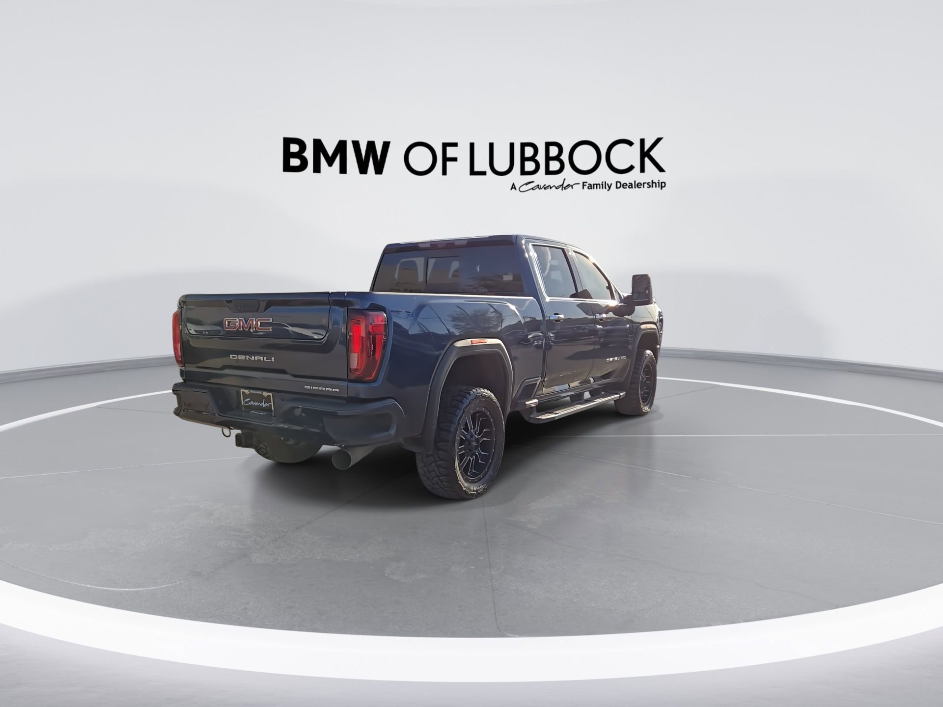 Used 2021 GMC Sierra 2500 Denali w/ Denali Ultimate Package image 2