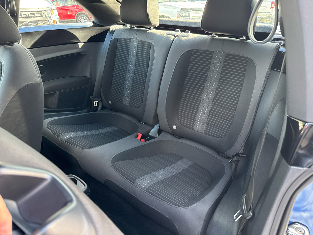 Used 2012 Volkswagen Beetle 2.0T image 19