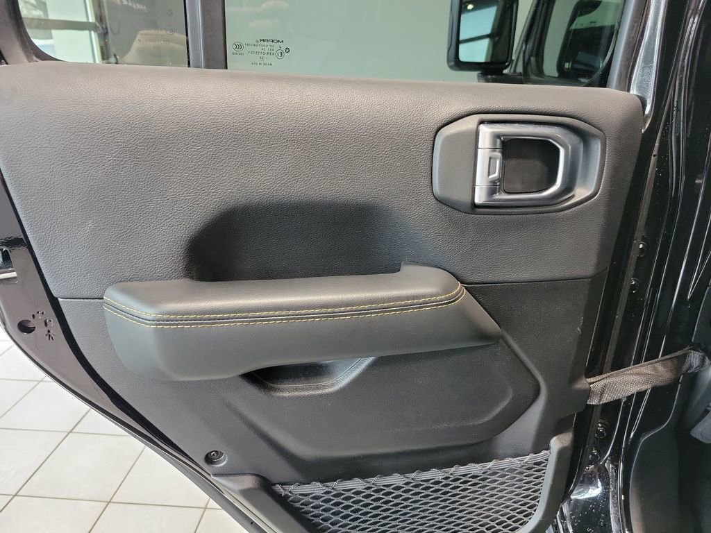 Used 2024 Jeep Wrangler Sahara image 22