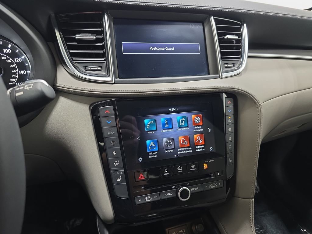 Certified 2023 INFINITI QX50 Luxe AWD/4WD image 16
