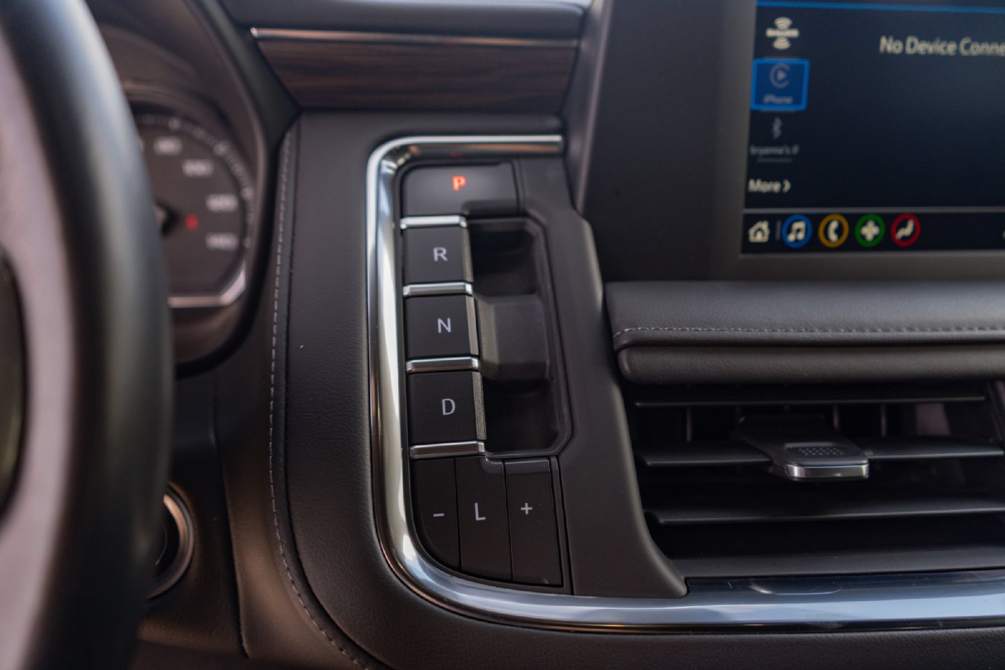 Used 2022 Chevrolet Tahoe LS w/ Driver Alert Package RWD image 18
