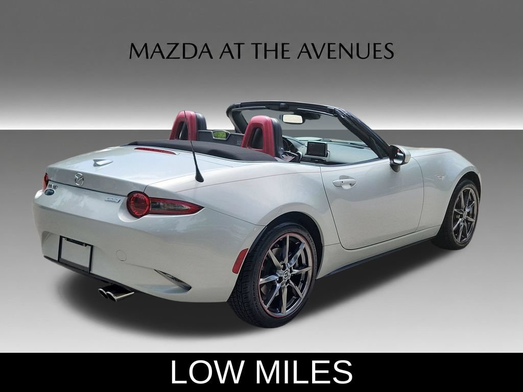 Used 2016 MAZDA MX-5 Miata Grand Touring RWD image 4