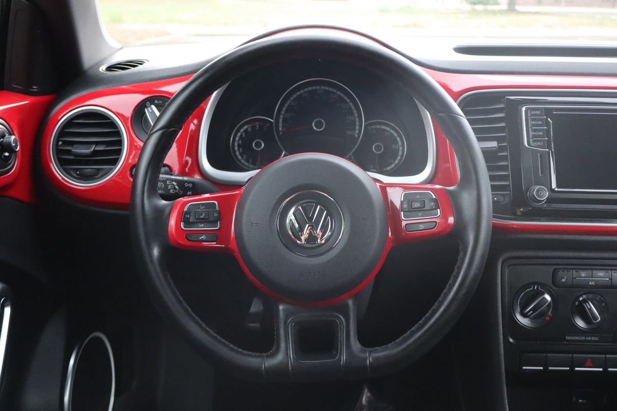 Used 2016 Volkswagen Beetle 1.8T SE image 18