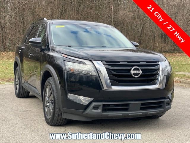 Used 2024 Nissan Pathfinder SV image 9