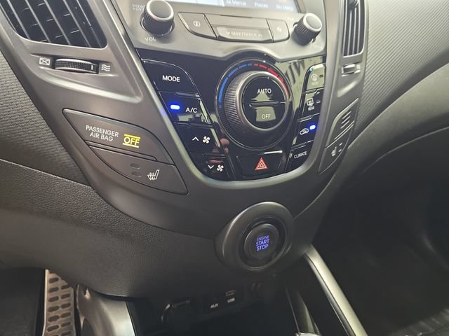 Used 2016 Hyundai Veloster Turbo w/ Option Group 04 FWD image 20
