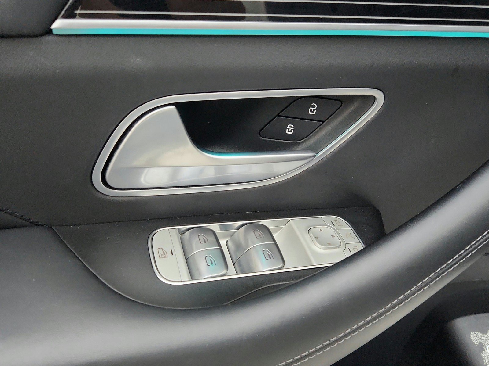 Certified 2024 Mercedes-Benz GLE 53 AMG 4MATIC Coupe w/ Driver Assistance Package image 26