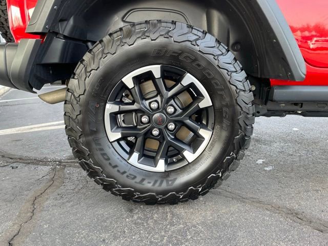 Used 2025 Jeep Wrangler Unlimited Rubicon image 31