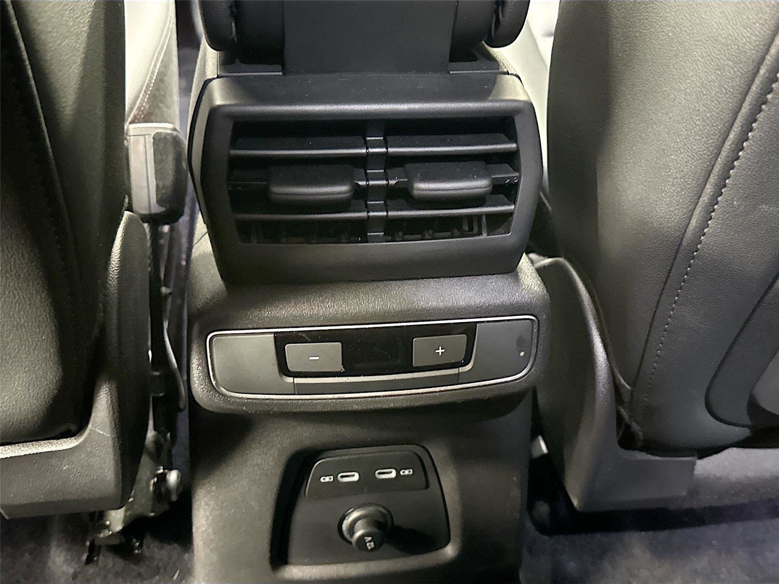 Certified 2023 Audi Q4 e-tron Premium Plus w/ Premium Plus AWD/4WD image 26