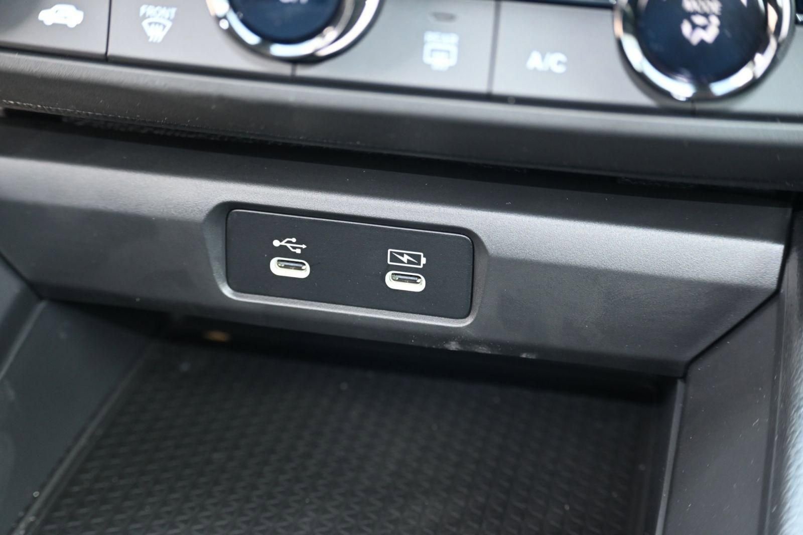 New 2026 Honda Accord LX image 32