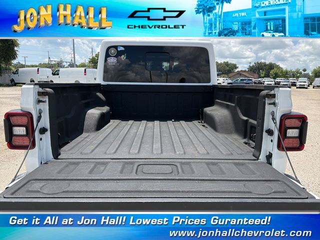 Used 2022 Jeep Gladiator Overland AWD/4WD image 9