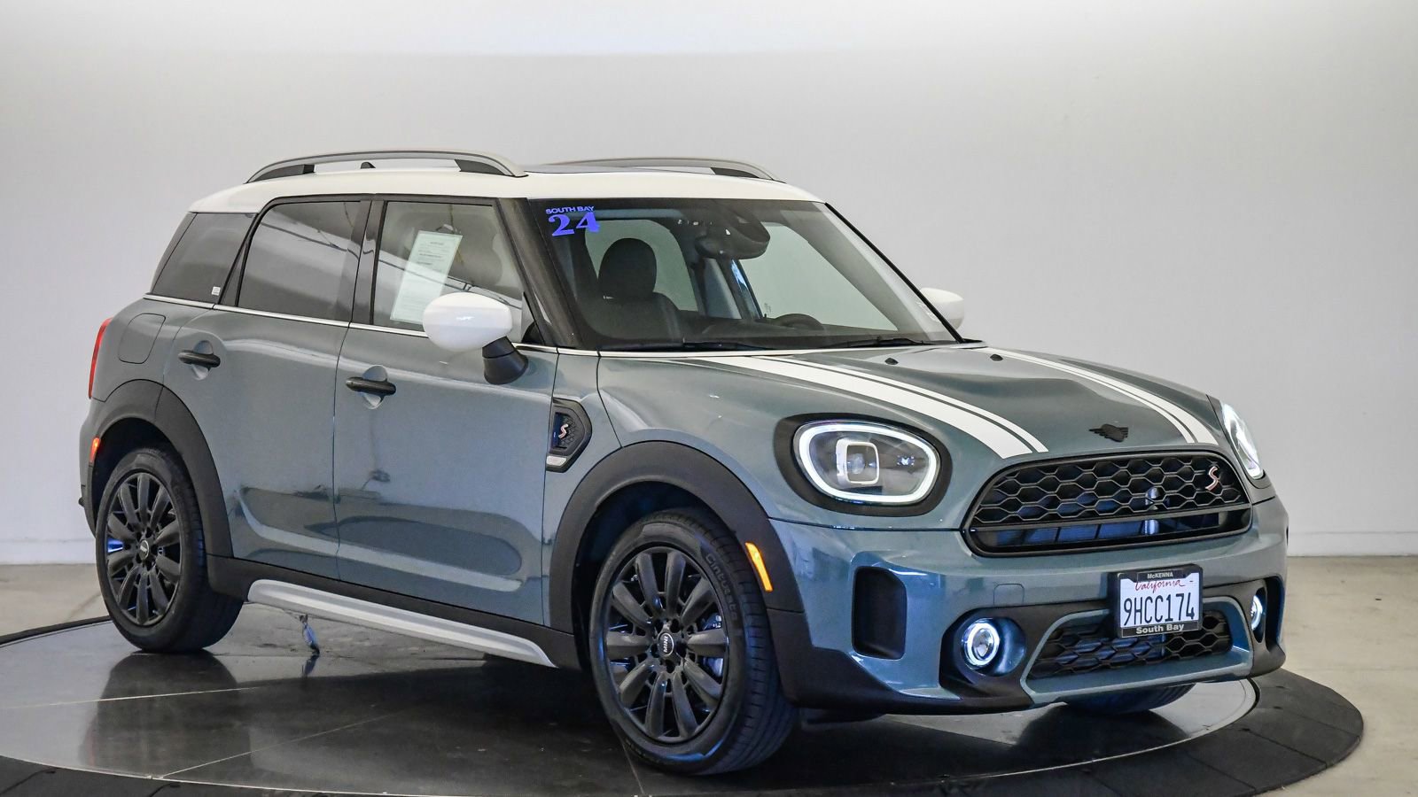 Certified 2024 MINI Cooper Countryman S FWD image 6