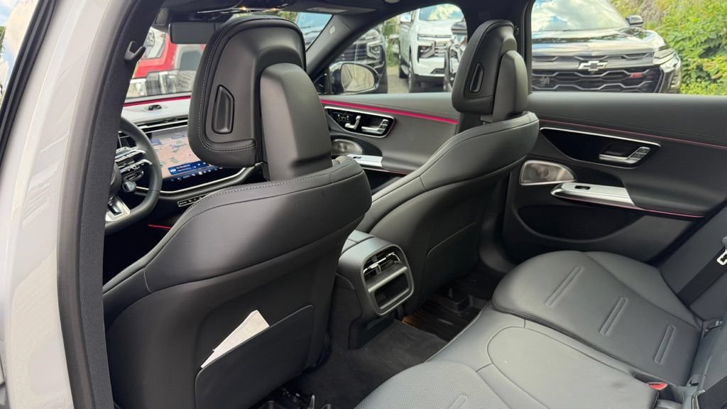 Used 2026 Mercedes-Benz E 53 AMG e 4MATIC Sedan image 20