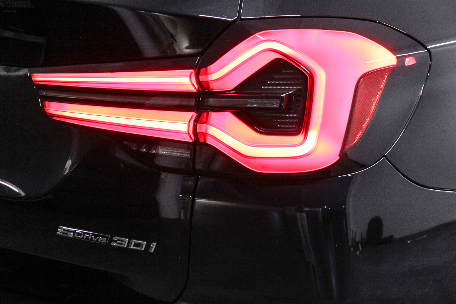 Certified 2023 BMW X3 sDrive30i w/ Premium Package image 7