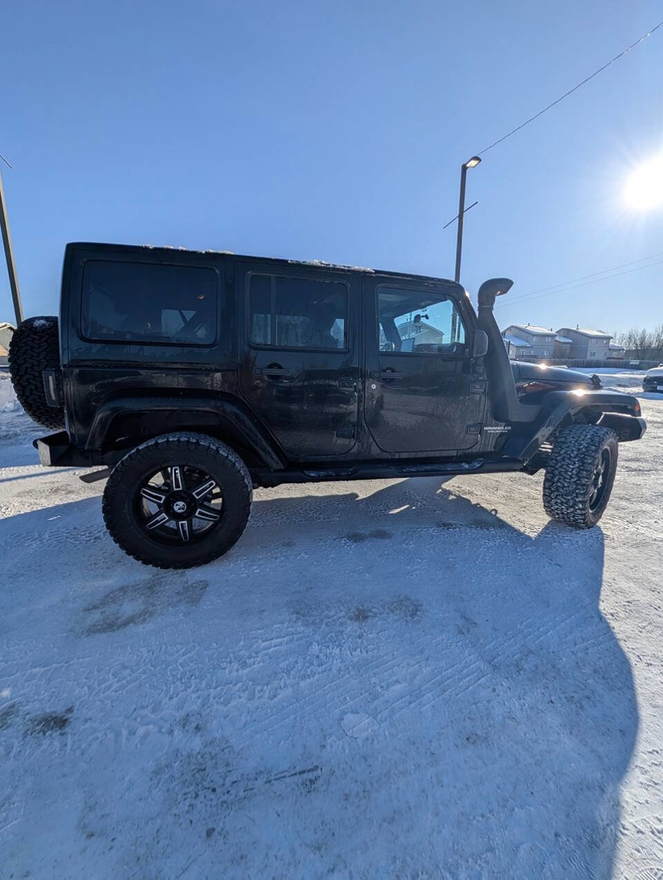 Used 2011 Jeep Wrangler Unlimited 70th Anniversary w/ Connectivity Group image 19