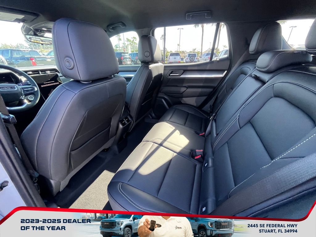 New 2026 GMC Terrain Elevation w/ Elevation Premium Package FWD image 12