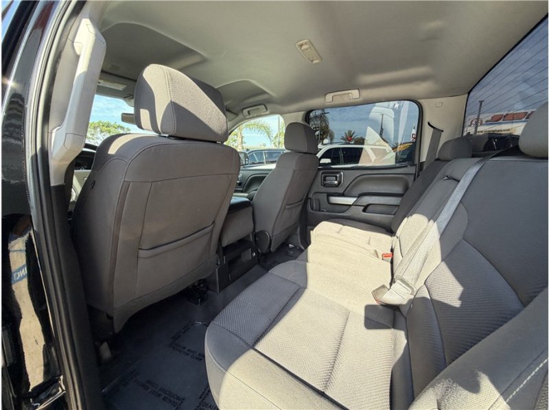 Used 2018 Chevrolet Silverado 1500 LT w/ All Star Edition RWD image 21