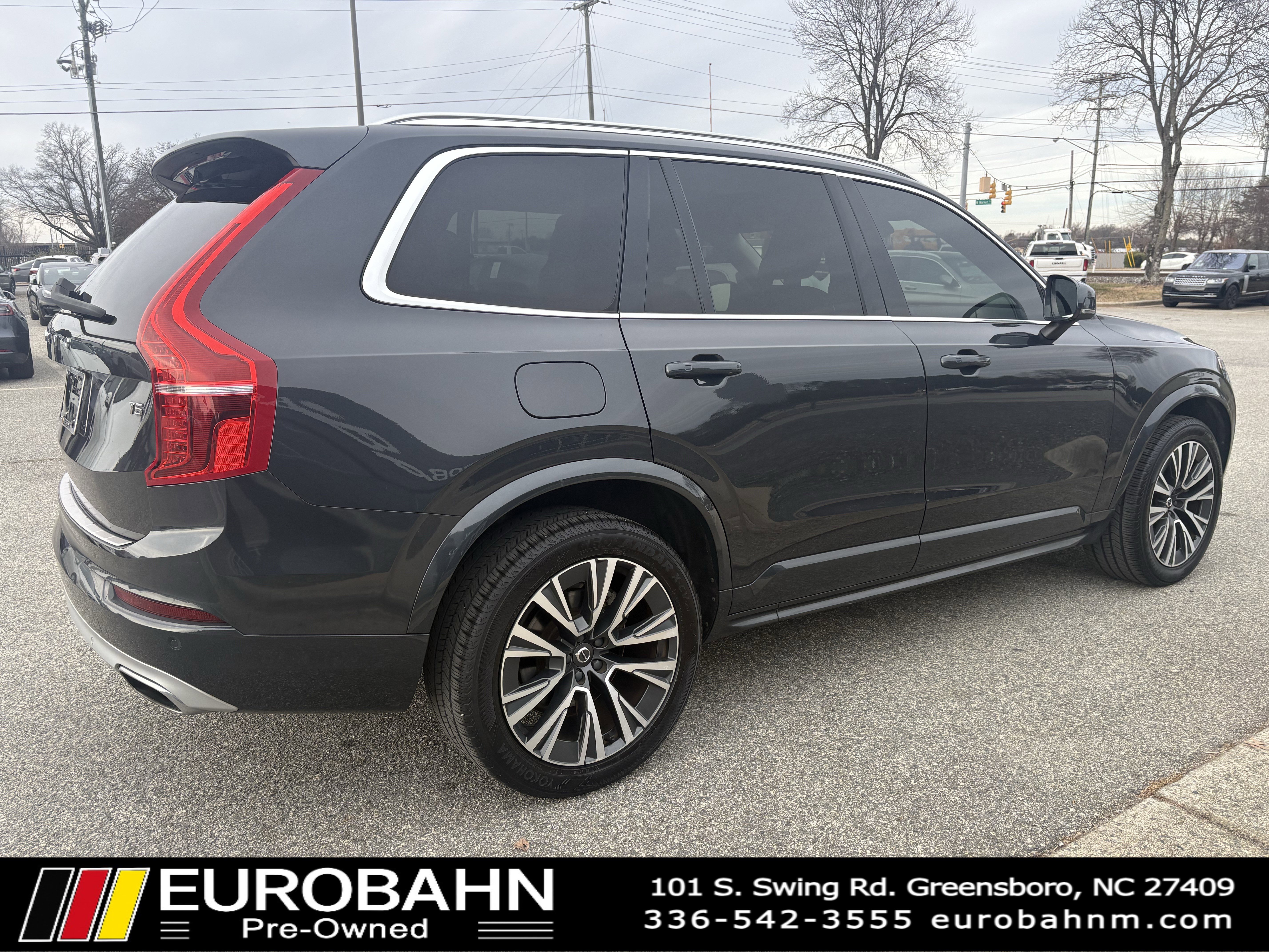Used 2021 Volvo XC90 T5 Momentum w/ Protection Package Premier image 31