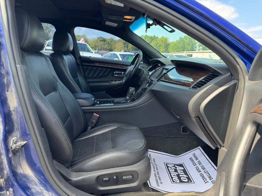 Used 2013 Ford Taurus Limited AWD/4WD image 18